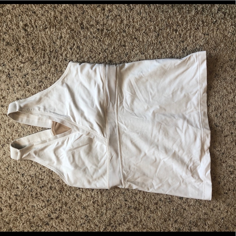 Lululemon workout tank